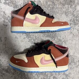 Nike x Social Status “Chocolate Milk” Dunk